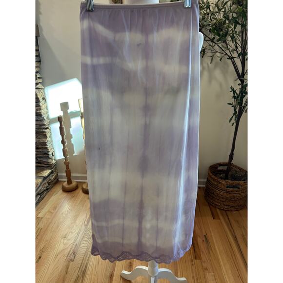 Vintage Nylon Lavender Shibori Dyed Slip Skirt with Lace Slit - Small - Picture 3 of 5